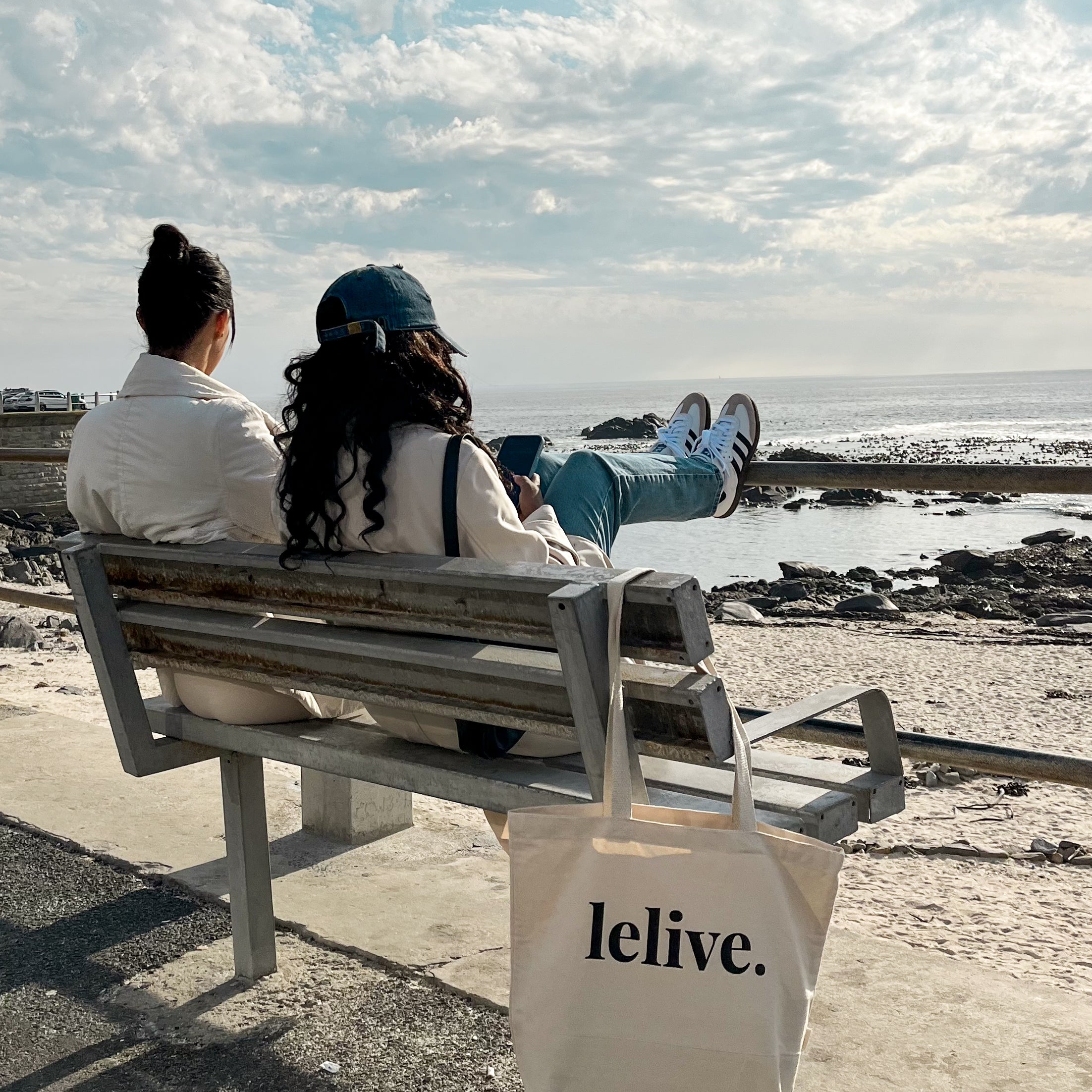 lelive tote bag | limited edition